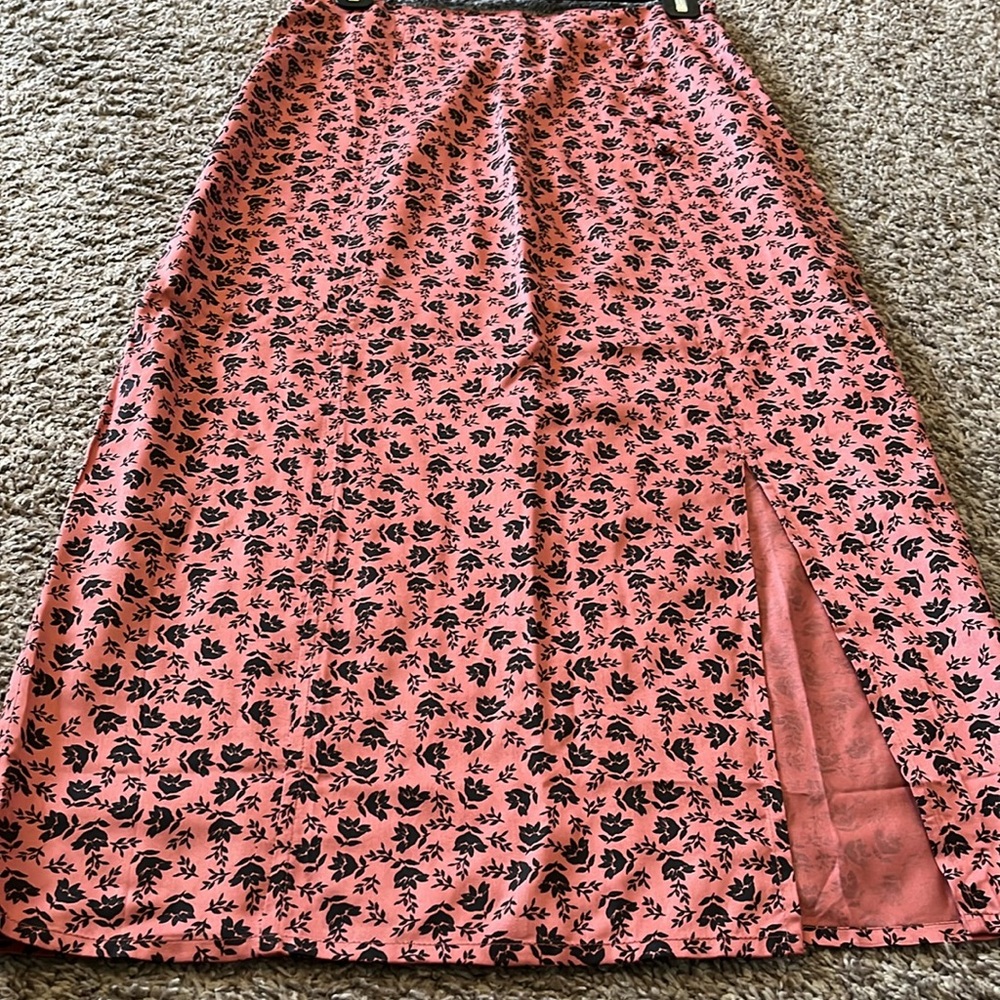 Bila 77 Classic A-Line Skirt Peach Skirt Side Slit Salmon and Black Sexy Midi - Picture 11 of 12